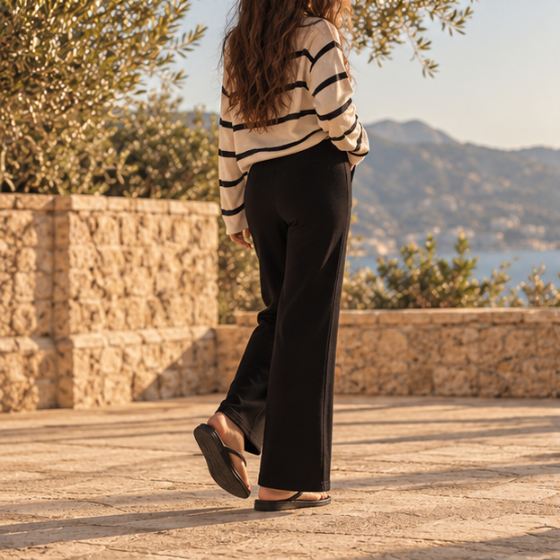 Elvéra Soft Flare Pants