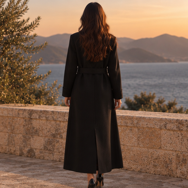 Elvéra Noir Belted Coat