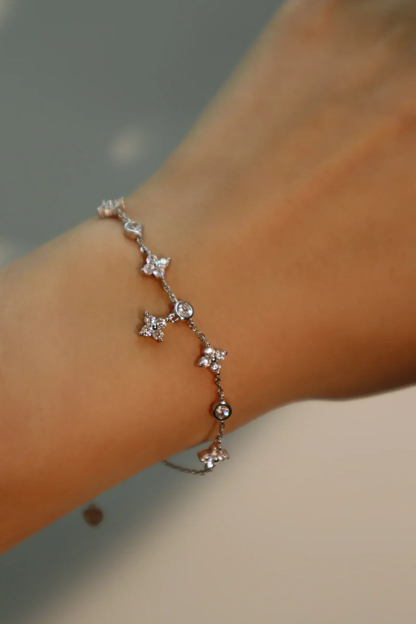 The Free Lovaana Bracelet ✨
