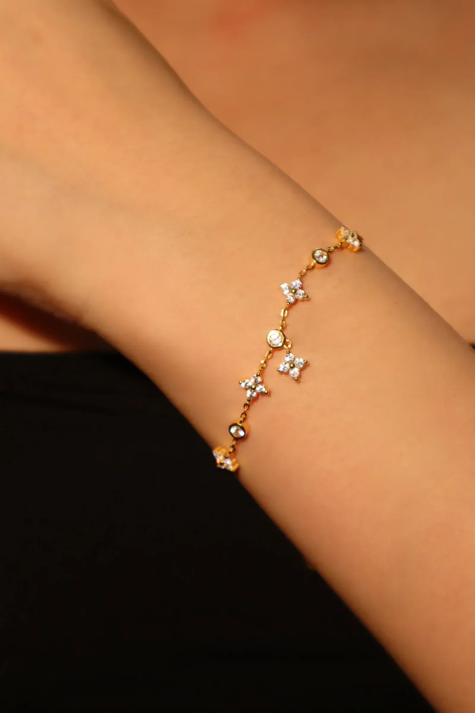 The Free Lovaana Bracelet ✨