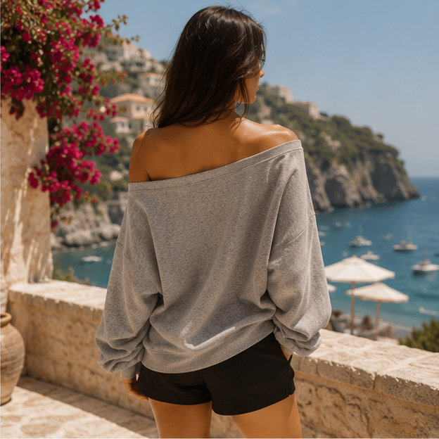 Eloria Sweatshirt